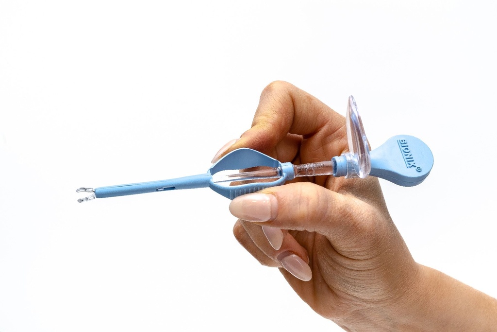 Bionix Lighted Forceps for Foreign Body Removal