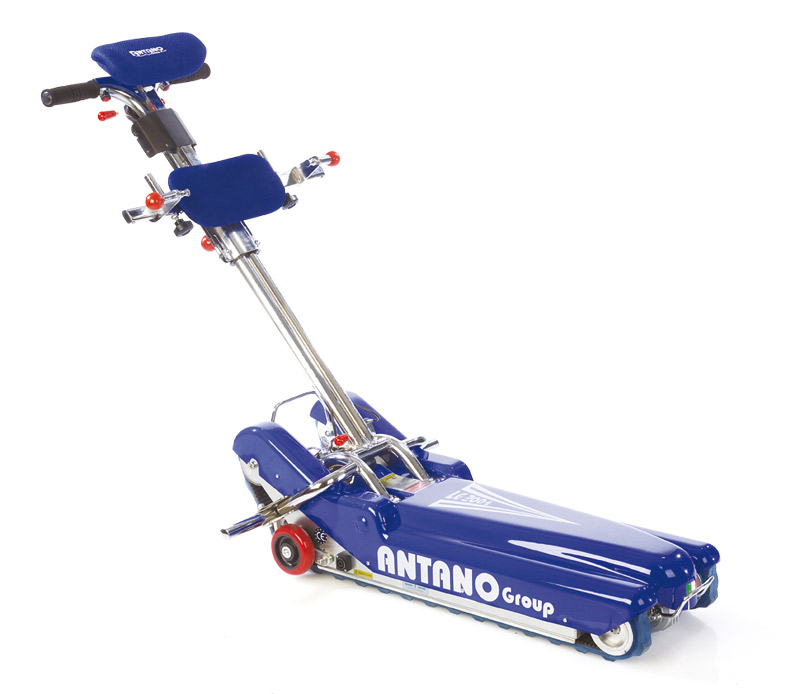 [SMLG2004] Electric Wheelchair Stairclimber